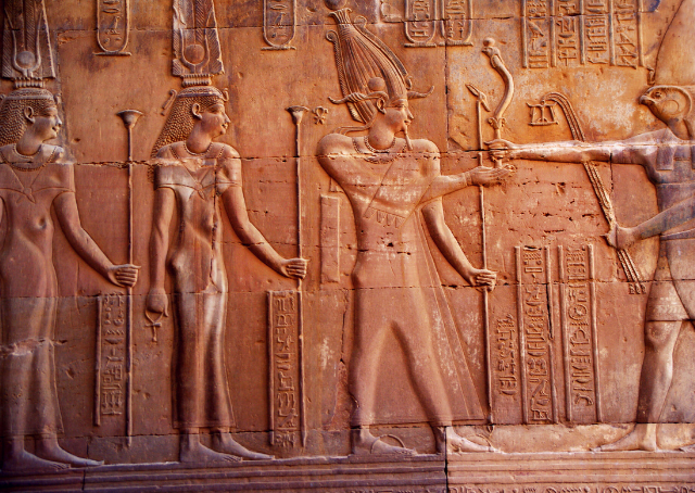 Antike ägyptische Götter Horus und Atum
