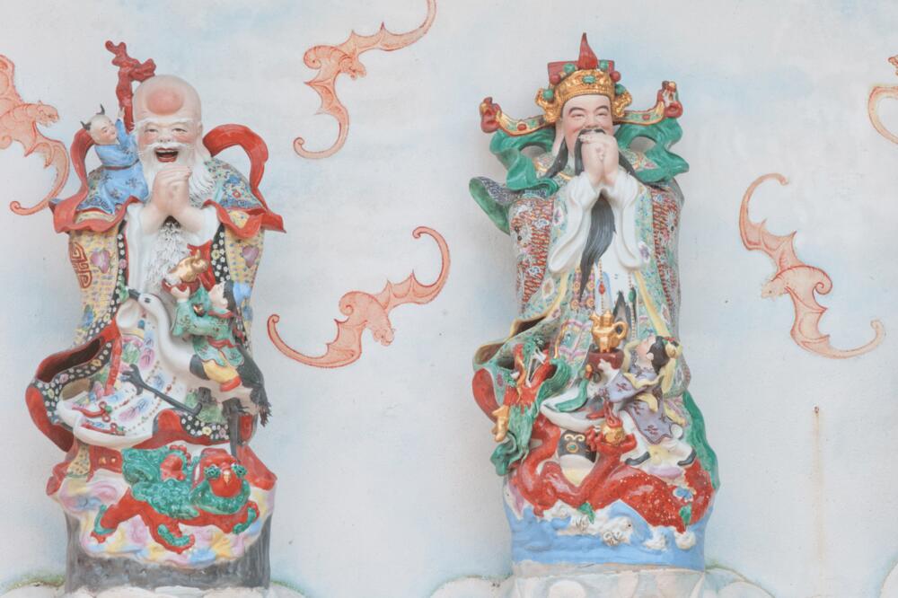 Die chinesischen Götter Caishen und Mazu