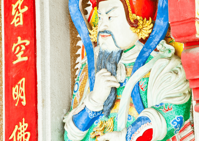 Statue des chinesischen Gottes Lu-Ban