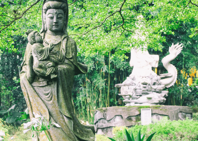 Statue der Huxian