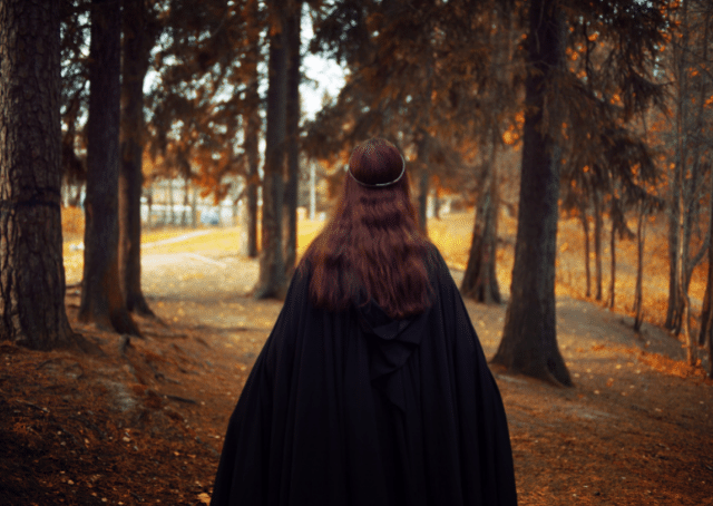 Frau als keltische Göttin Brigid