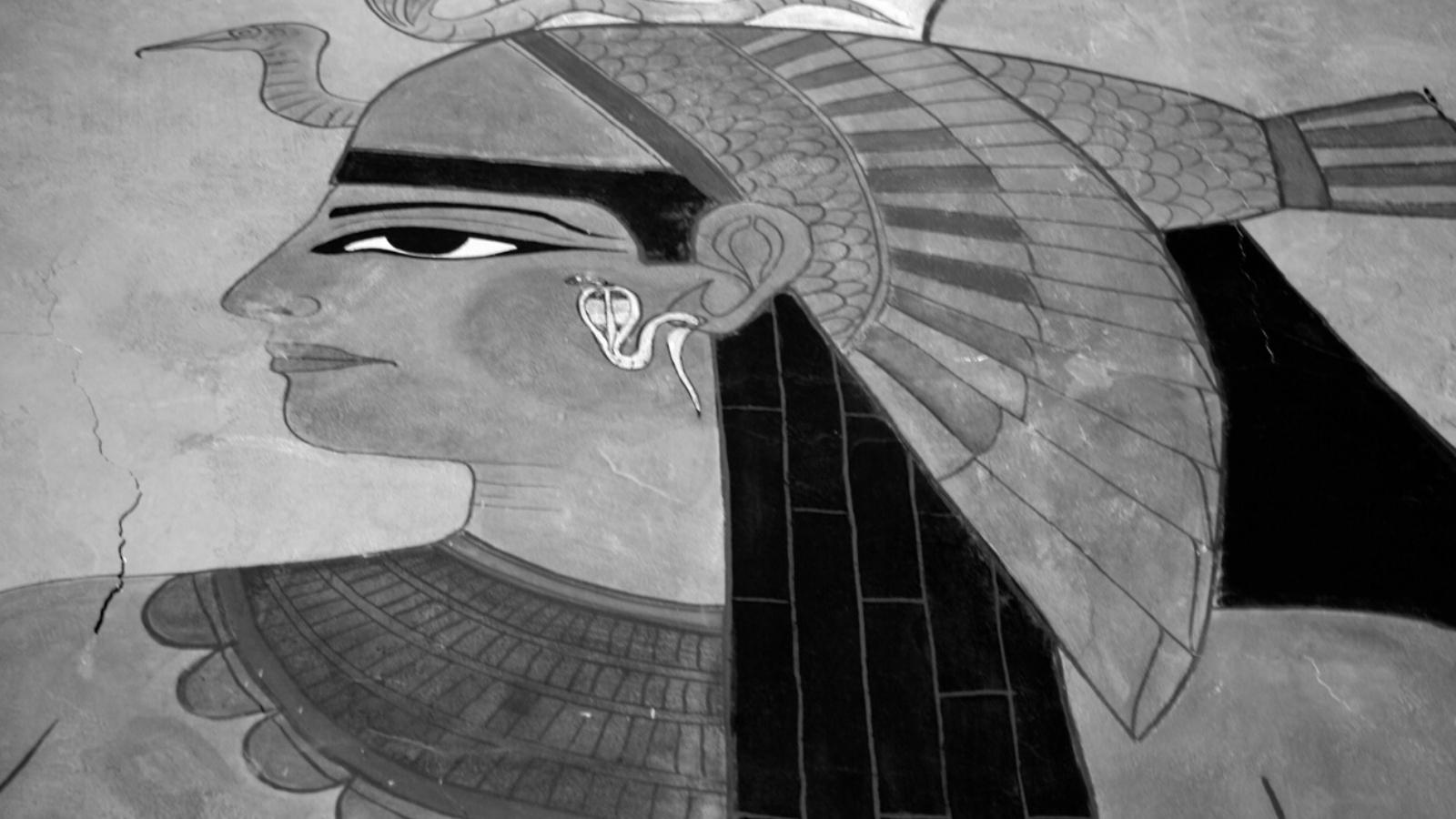 Cleopatra in Egyptian temple