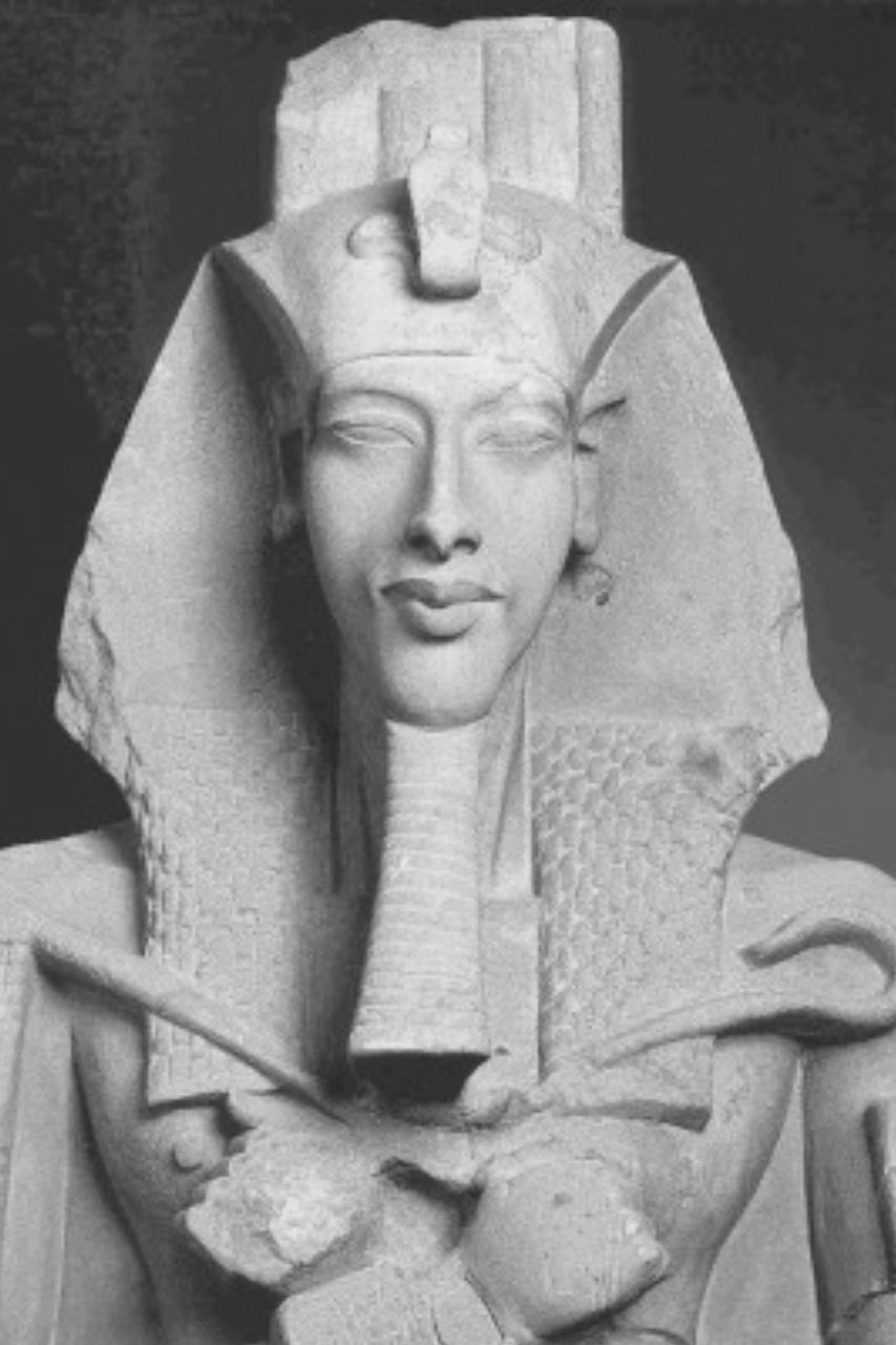 Pharao Echnaton 1351–1334 v. Chr.